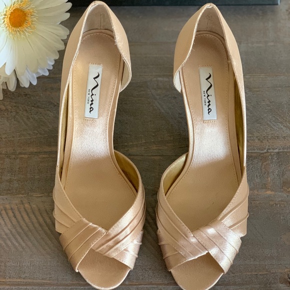 Nina Shoes Nina Gold Satin Pump Poshmark